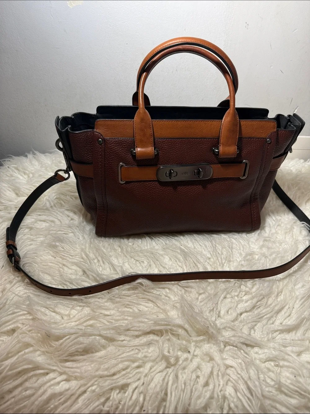Coach Swagger Saddle & Mahogany Leather Satchel Handbag with Tan Accents medium